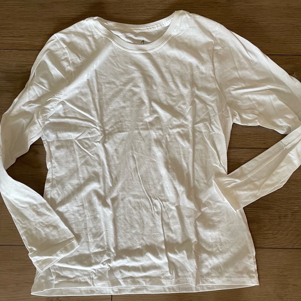 Hanes White Long Sleeve Shirt